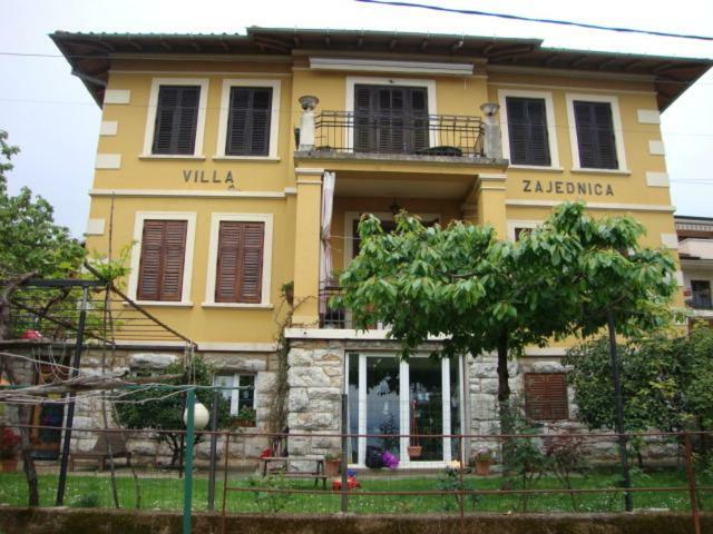 Villa Zajednica Ичичи Экстерьер фото