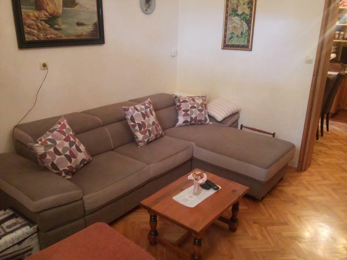 Villa Zajednica Ичичи Экстерьер фото